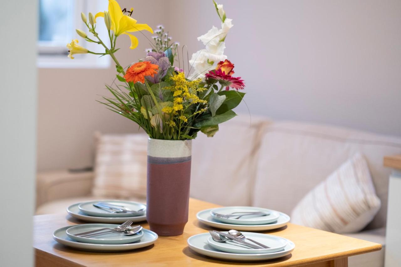 هيلْفِرسوم Cozy Apartment Near Amsterdam المظهر الخارجي الصورة